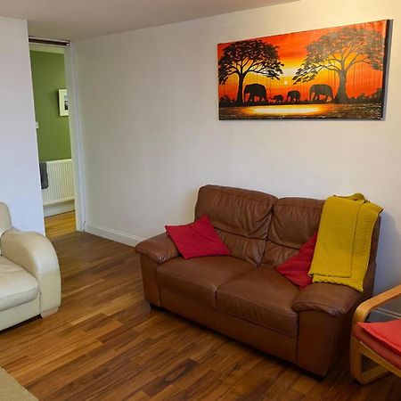 The Kingston Hideaway Hostel Kingston upon Thames  Εξωτερικό φωτογραφία